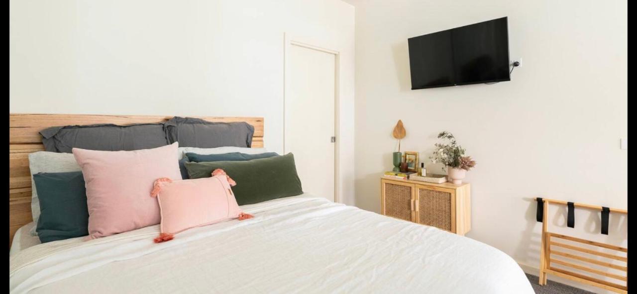 מלבורן The Pas.Coe - A Stylish 1 Bedroom Unit With Free Parking. מראה חיצוני תמונה
