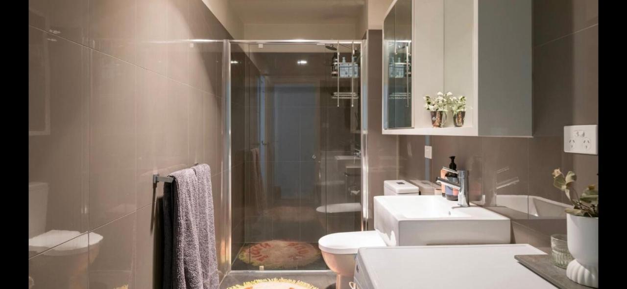 מלבורן The Pas.Coe - A Stylish 1 Bedroom Unit With Free Parking. מראה חיצוני תמונה